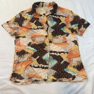Vintage Multicolor Abstract Union Made Lady Holiday  Shirt